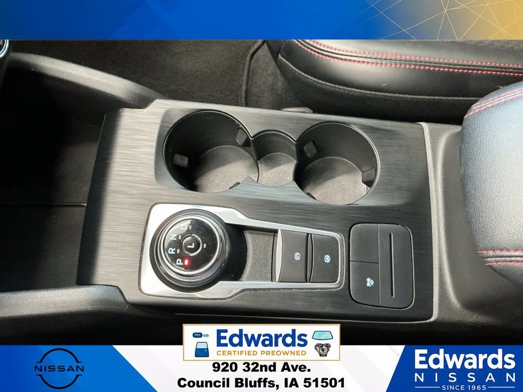 Used 2024 Ford Escape ST-Line w/ Equipment Group 301A FWD image 30