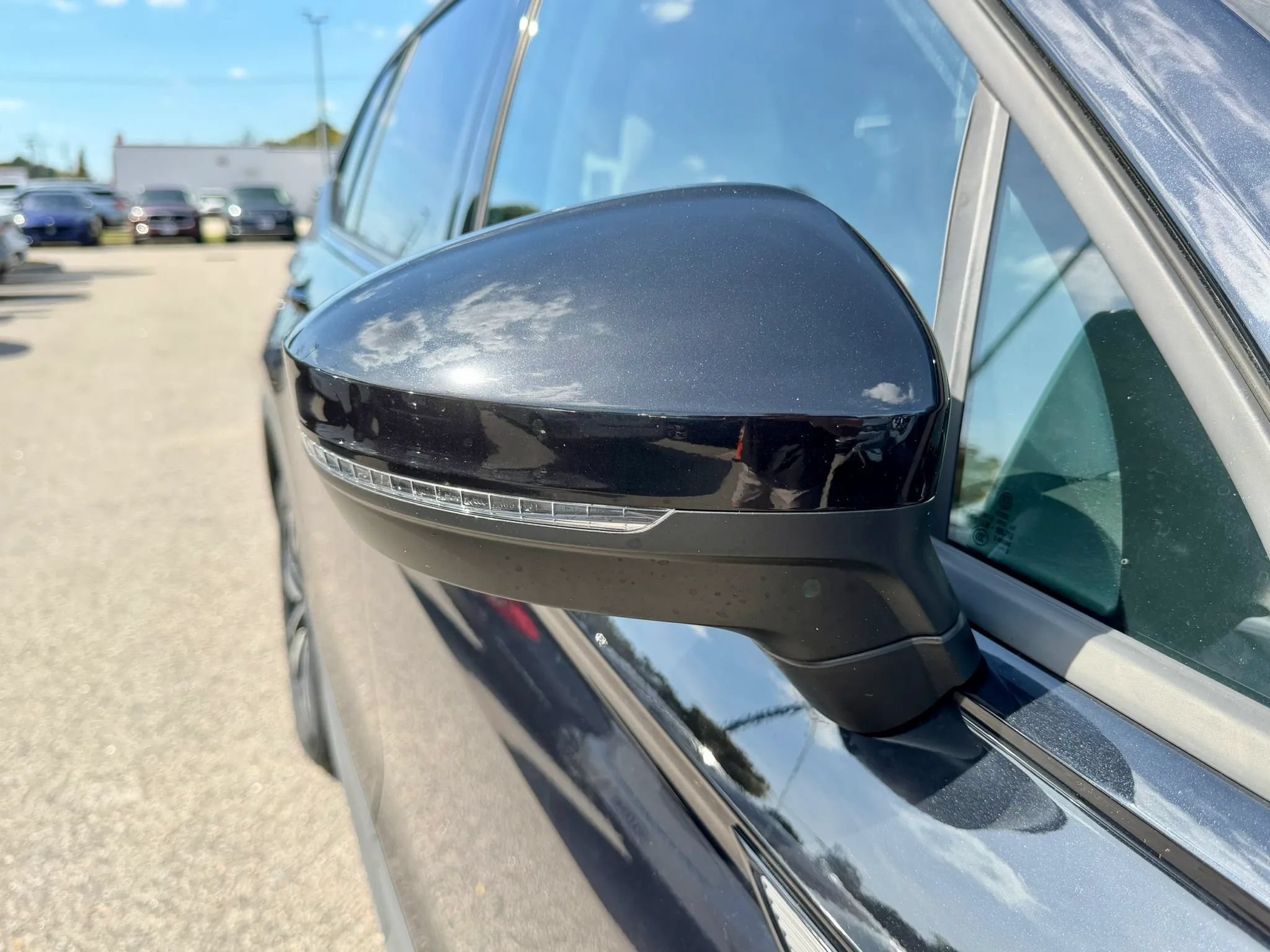Used 2022 Volkswagen Tiguan S AWD/4WD image 38