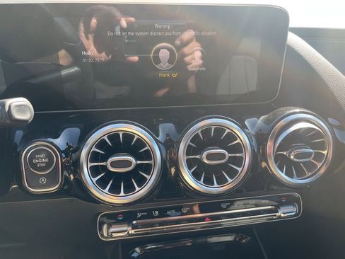 Used 2021 Mercedes-Benz GLA 250 4MATIC image 14