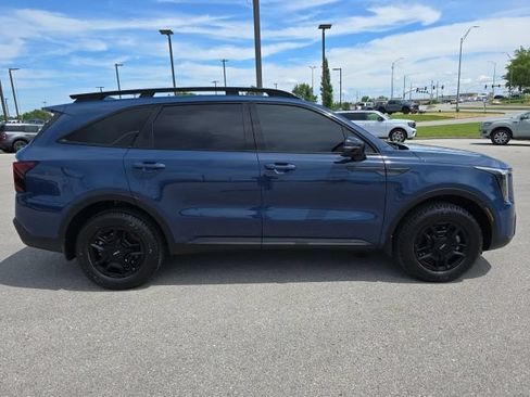 Used 2024 Kia Sorento SX Prestige w/ Olive Brown Leather Package AWD/4WD image 6