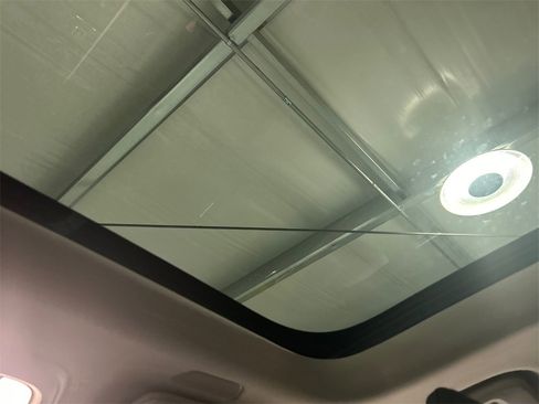 Certified 2024 Volvo XC90 B6 Plus w/ Protection Package Premier image 27