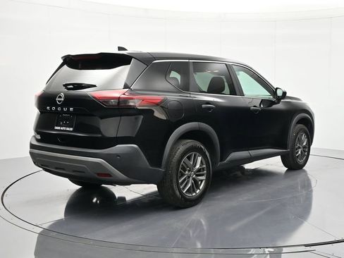 Used 2023 Nissan Rogue S FWD image 5
