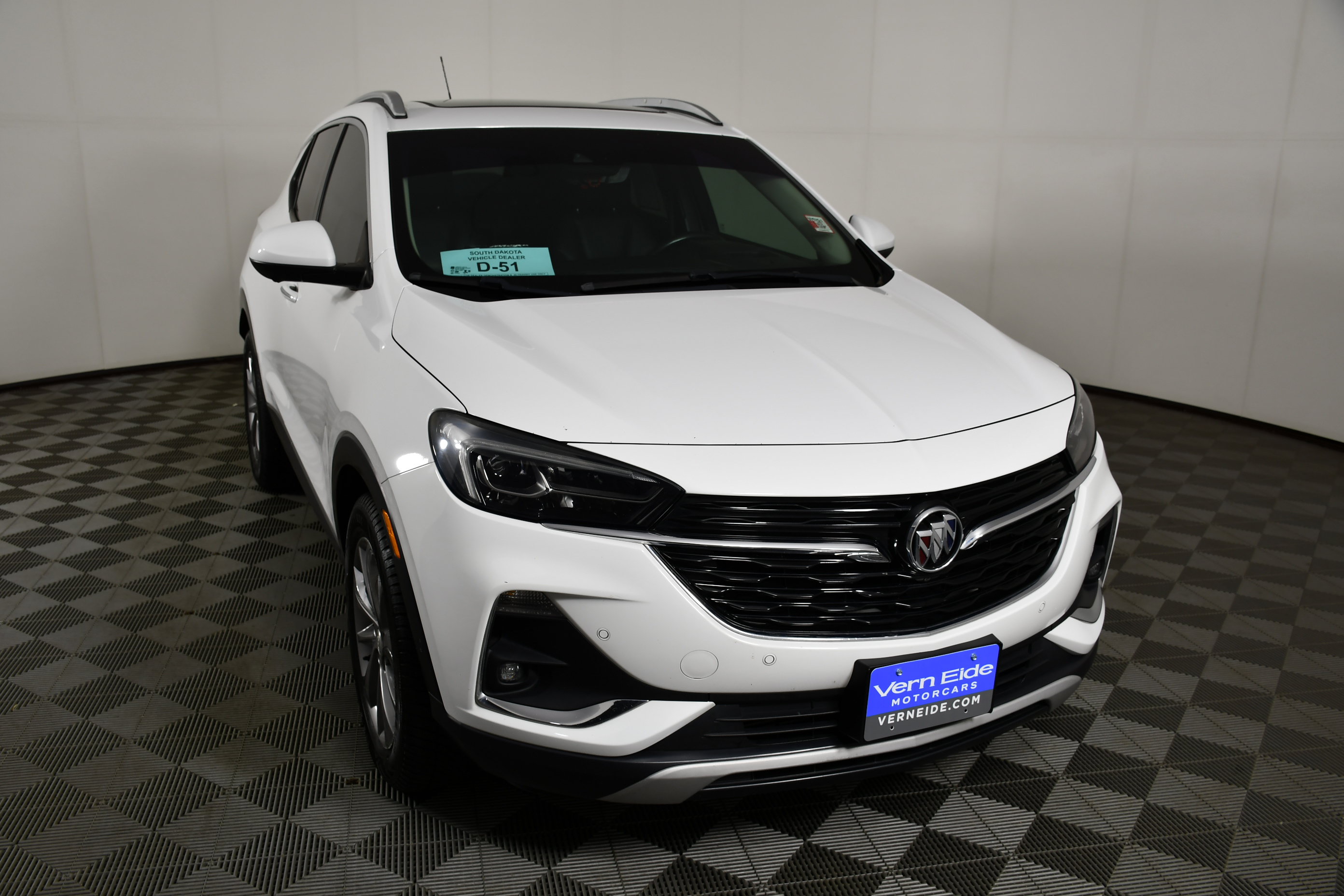 Used 2022 Buick Encore GX Essence w/ Advanced Technology Package FWD image 3