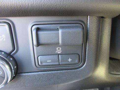 New 2026 GMC Yukon Denali image 18