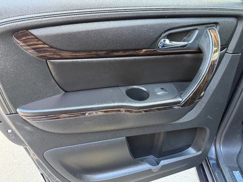 Used 2016 GMC Acadia Denali image 14