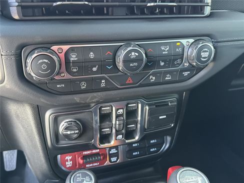 New 2026 Jeep Gladiator Rubicon image 28