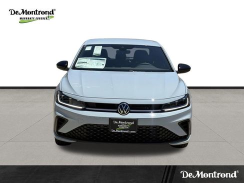 Used 2026 Volkswagen Jetta Sport FWD image 3