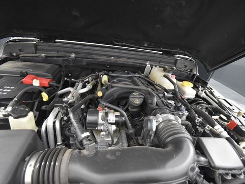 Used 2022 Jeep Wrangler Unlimited Sport image 14