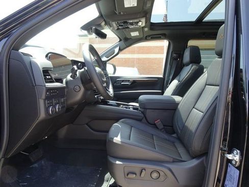 New 2026 Chevrolet Tahoe High Country w/ Sun And Tow Package AWD/4WD image 5