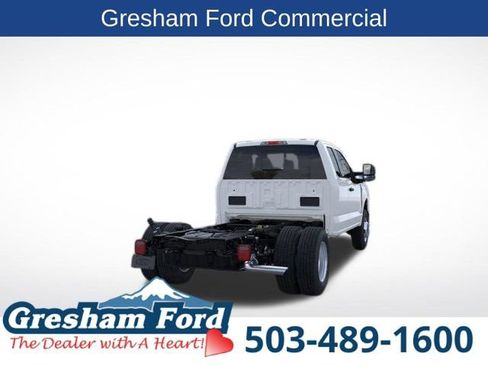 New 2026 Ford F350 XL w/ XL Chrome Package image 10