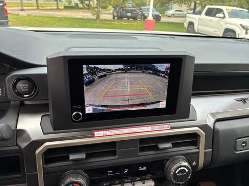 New 2026 Toyota Tacoma SR5 AWD/4WD image 20