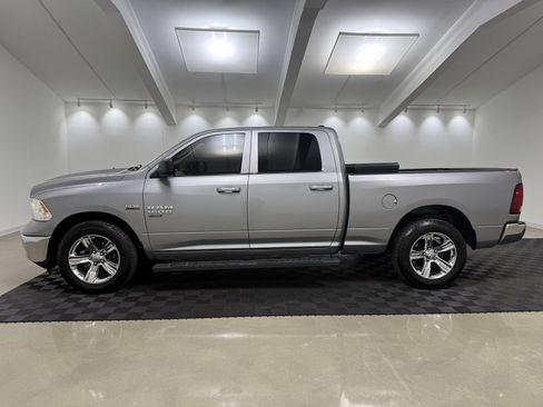 Used 2021 RAM 1500 Classic SLT image 4