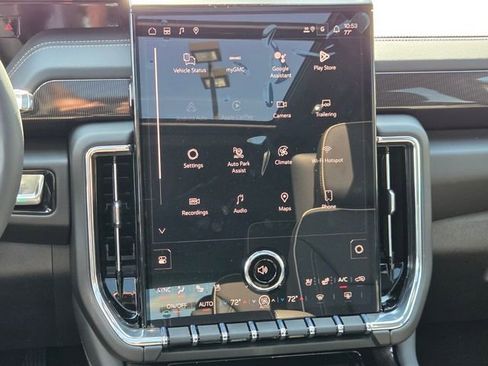 New 2026 GMC Yukon Elevation w/ Elevation Premium Package RWD image 9
