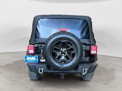 Used 2017 Jeep Wrangler Unlimited Sport AWD/4WD image 5