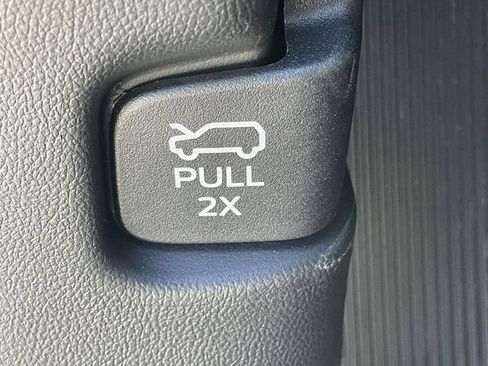 New 2026 Ford Explorer Active image 13