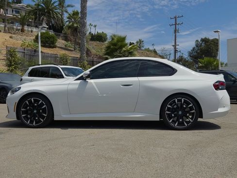 Used 2025 BMW 230i Coupe w/ M Sport Package RWD image 23