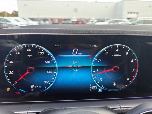 Used 2022 Mercedes-Benz GLE 350 4MATIC w/ Premium Package image 19