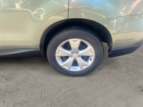 Used 2014 Subaru Forester 2.5i Limited AWD/4WD image 14