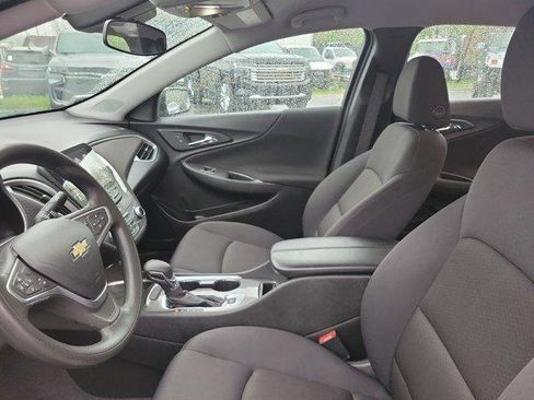 Used 2023 Chevrolet Malibu LT FWD image 19