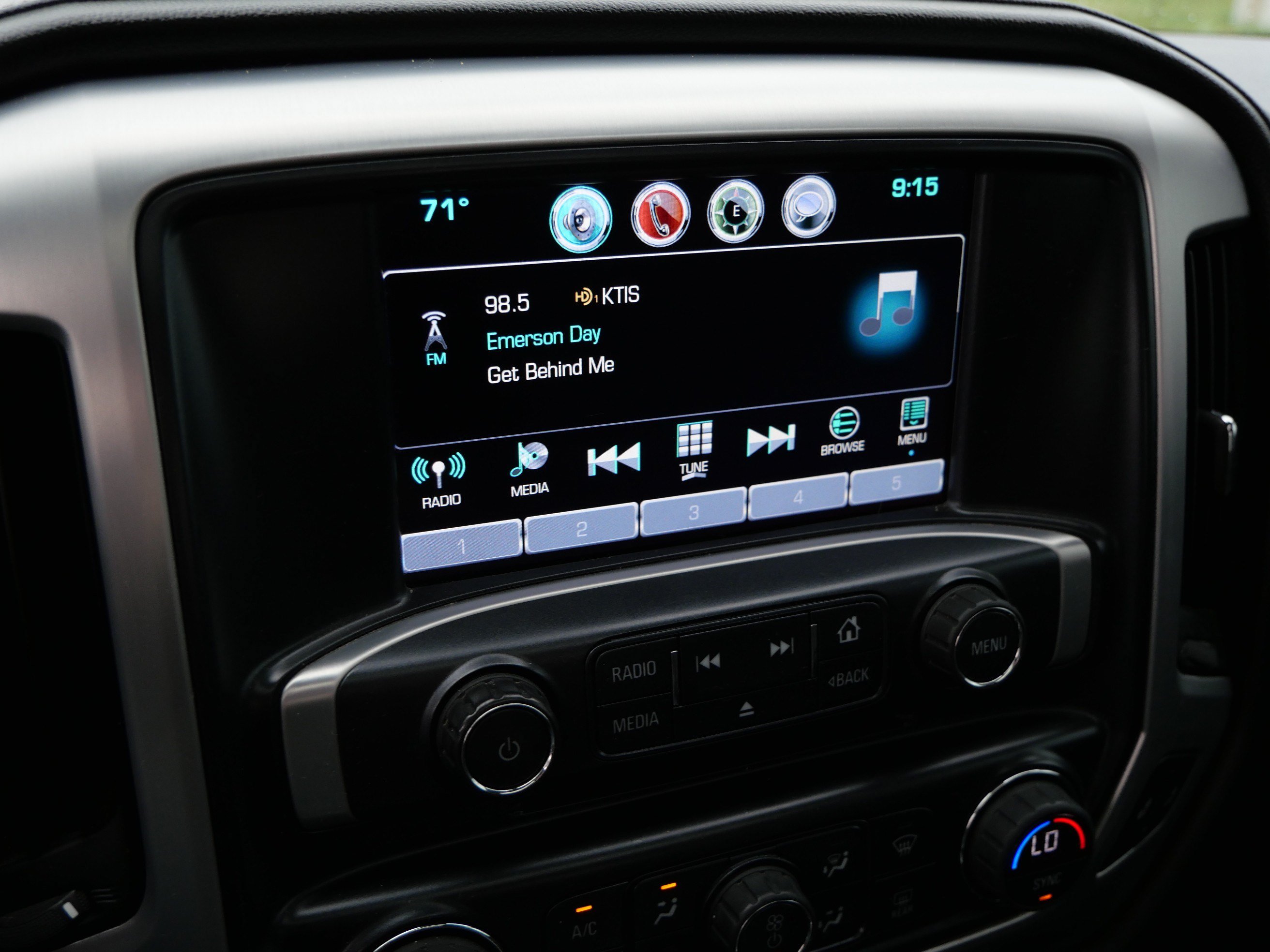 Used 2017 GMC Sierra 1500 SLT AWD/4WD image 35