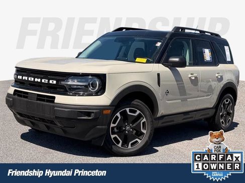 Used 2024 Ford Bronco Sport Outer Banks w/ Tech Package AWD/4WD image 1