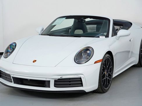 Used 2022 Porsche 911 Carrera image 42