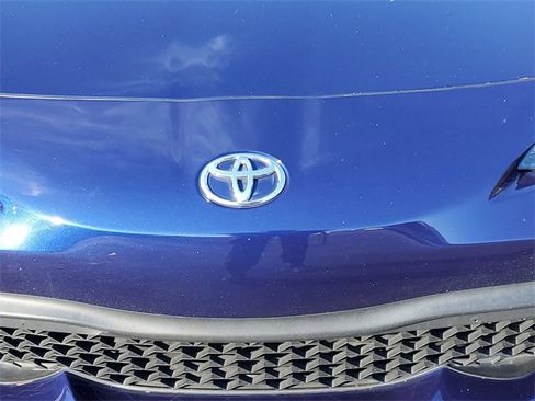 Used 2017 Toyota 86 image 4