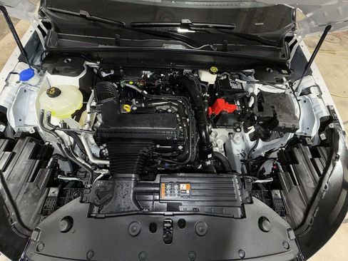 Used 2026 Lincoln Nautilus Reserve AWD/4WD image 18