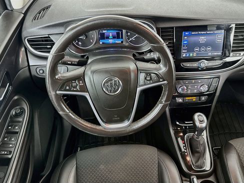 Used 2022 Buick Encore Preferred w/ Safety Package AWD/4WD image 23