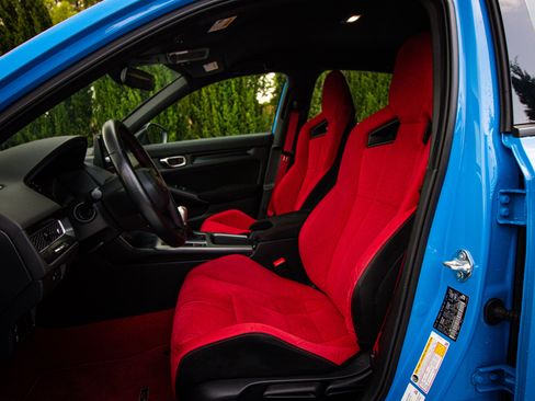 Certified 2025 Honda Civic Type R image 16
