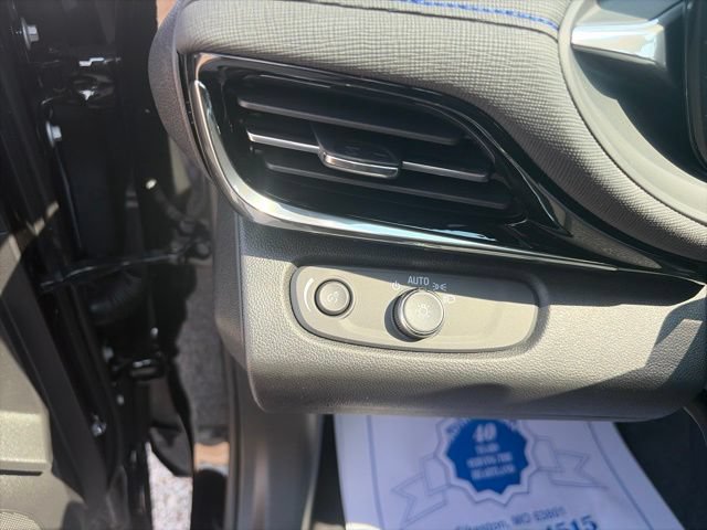 New 2026 Buick Envista Sport Touring w/ Convenience I Package FWD image 19