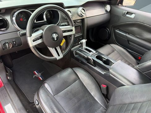Used 2007 Ford Mustang GT RWD image 4