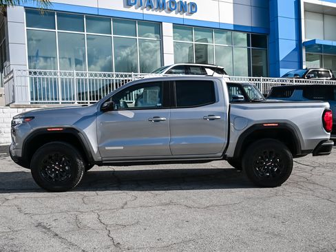 Used 2026 GMC Canyon Elevation image 8