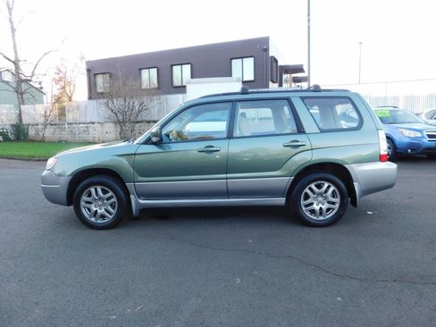 Used 2008 Subaru Forester 2.5X L.L. Bean image 18