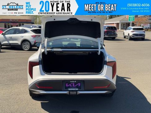 Used 2025 Kia K4 EX image 7