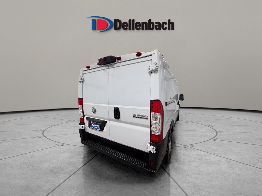 Used 2025 RAM ProMaster 2500 w/ Convenience Group FWD image 4