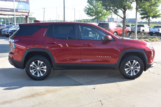 New 2027 Chevrolet Equinox LT w/ Safety and Technology Package FWD image 4