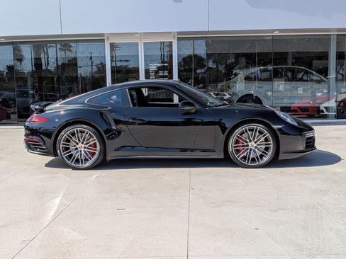 Certified 2017 Porsche 911 Turbo image 8