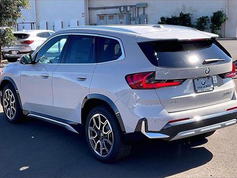 New 2026 BMW X1 xDrive28i w/ Technology Package image 3