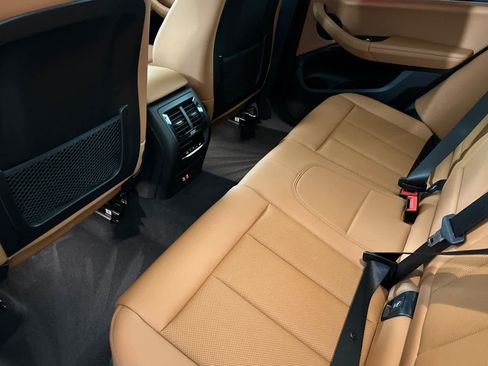 Used 2023 BMW X3 xDrive30i w/ M Sport Package image 4