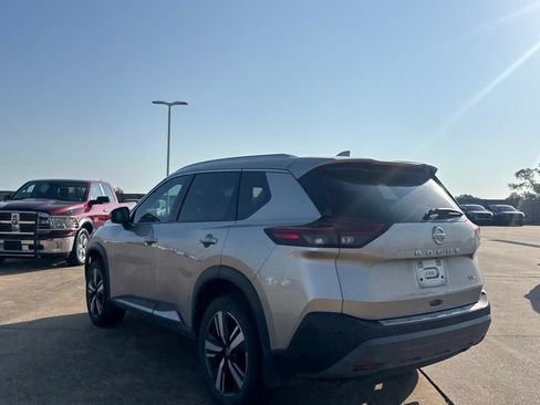 Certified 2021 Nissan Rogue SL FWD image 14