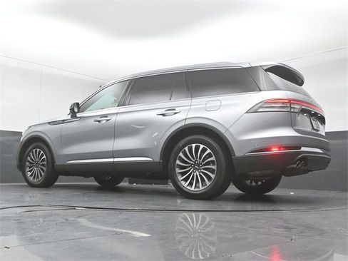 Used 2022 Lincoln Aviator Reserve w/ Equipment Group 201A image 40