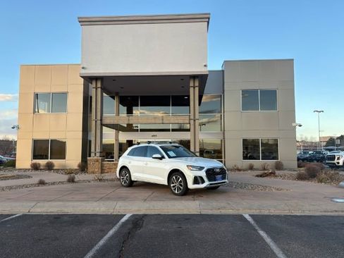 Used 2023 Audi Q5 2.0T Premium Plus image 1