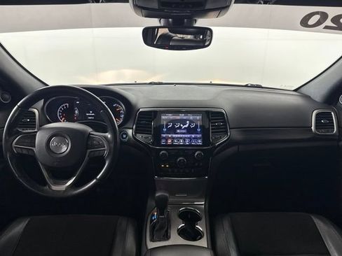Used 2020 Jeep Grand Cherokee Altitude AWD/4WD image 32