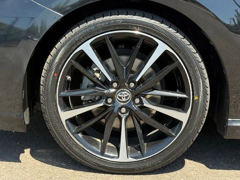 Used 2024 Toyota Camry SE AWD/4WD image 9