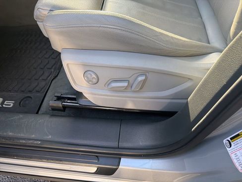 Used 2019 Audi Q5 Prestige AWD/4WD image 16