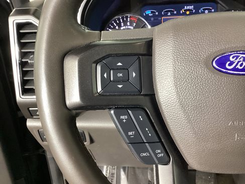 Used 2021 Ford Expedition Max Limited AWD/4WD image 24