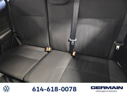 Used 2018 Ford Focus SEL w/ Cold Weather Package FWD image 21