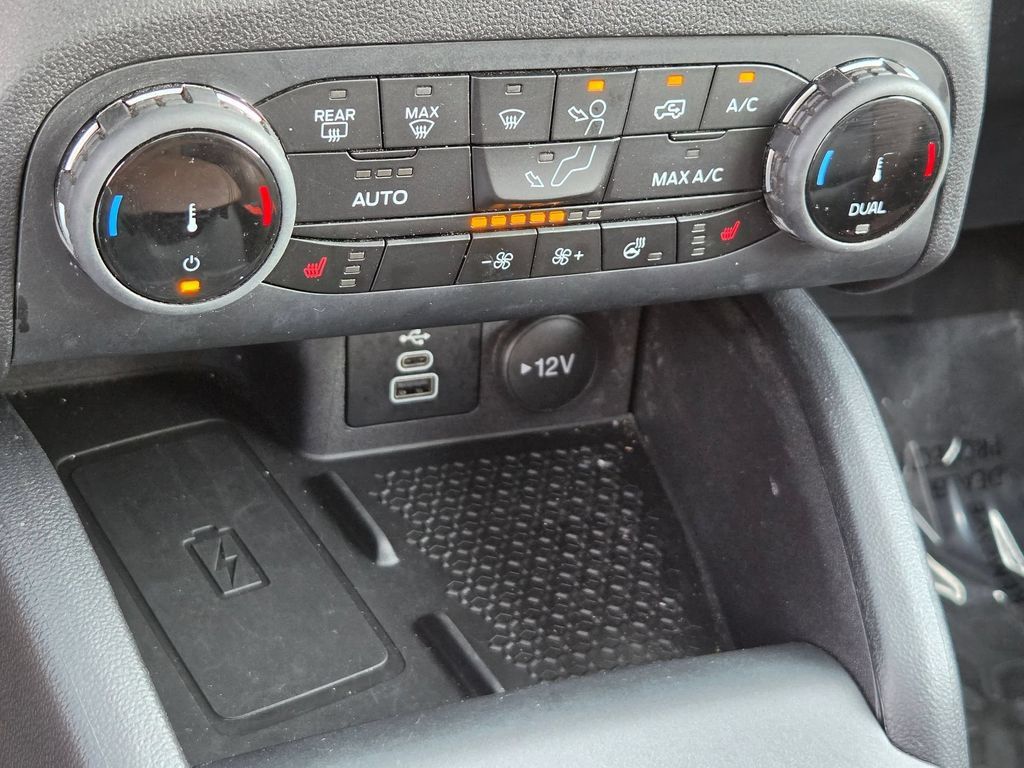 Used 2024 Ford Bronco Sport Badlands w/ Premium Package AWD/4WD image 23