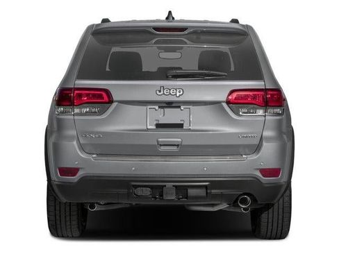 Used 2017 Jeep Grand Cherokee Limited AWD/4WD image 5
